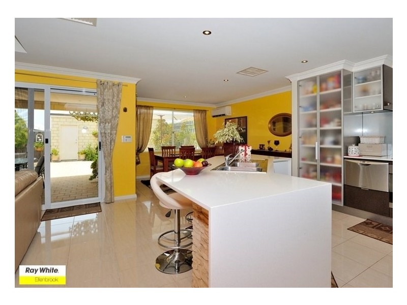 7 Skye Lane, Ellenbrook WA 6069