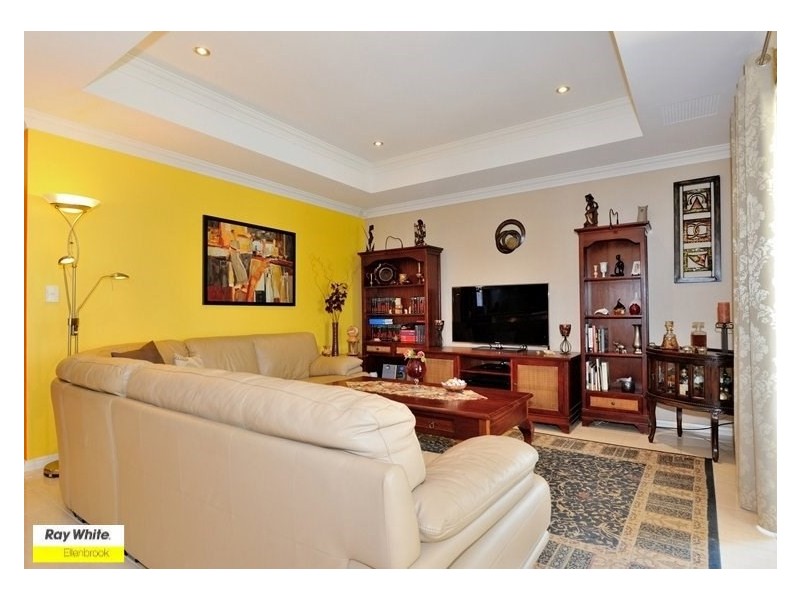 7 Skye Lane, Ellenbrook WA 6069