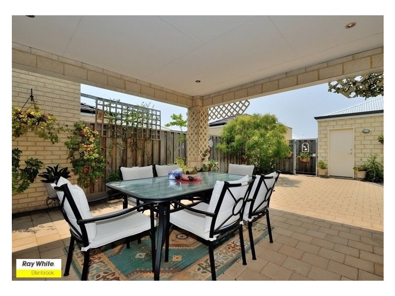 7 Skye Lane, Ellenbrook WA 6069