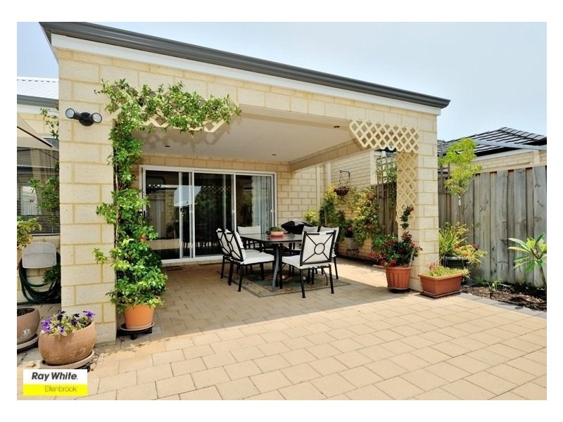 7 Skye Lane, Ellenbrook WA 6069