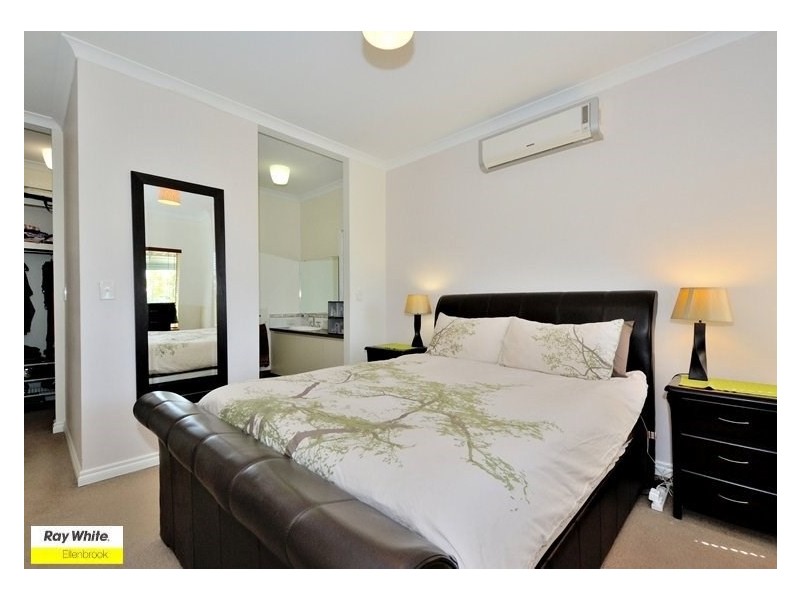 41 Neary Boulevard, Aveley WA 6069