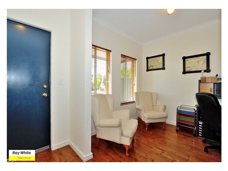 41 Neary Boulevard, Aveley WA 6069