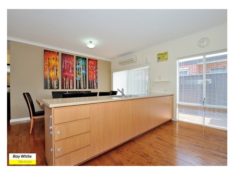 41 Neary Boulevard, Aveley WA 6069