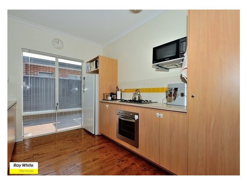 41 Neary Boulevard, Aveley WA 6069