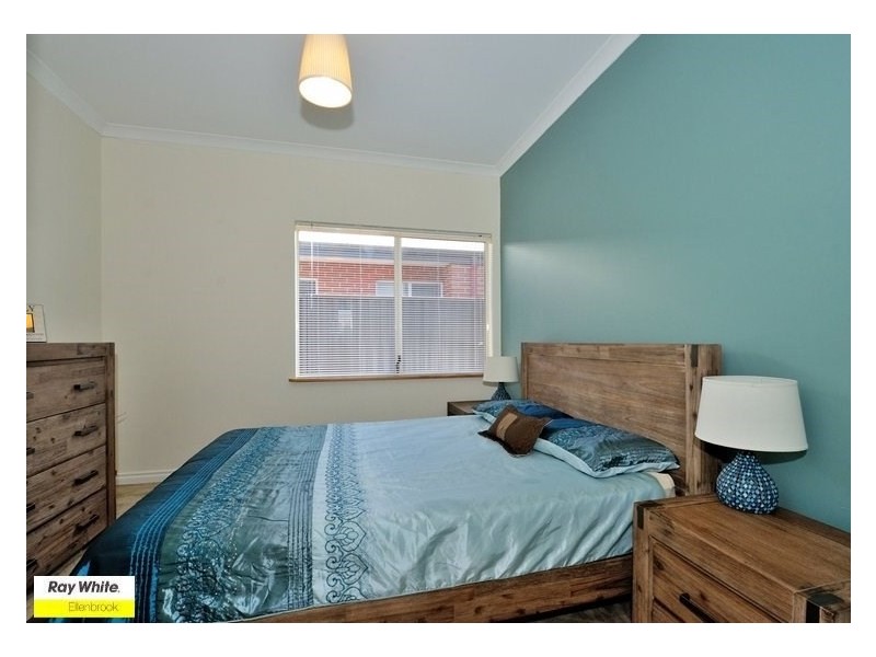 41 Neary Boulevard, Aveley WA 6069