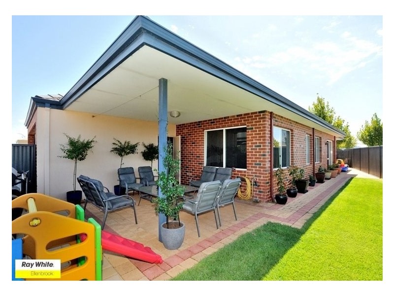 41 Neary Boulevard, Aveley WA 6069