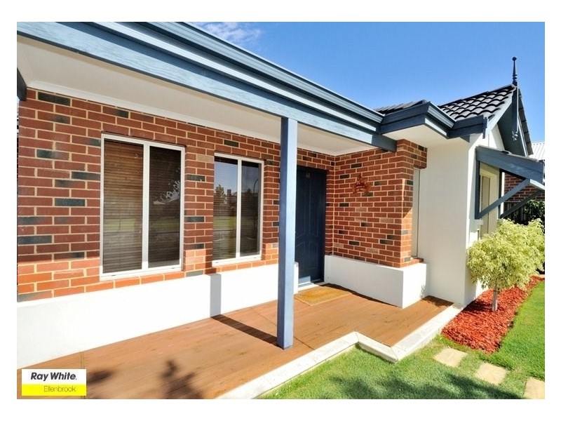 41 Neary Boulevard, Aveley WA 6069