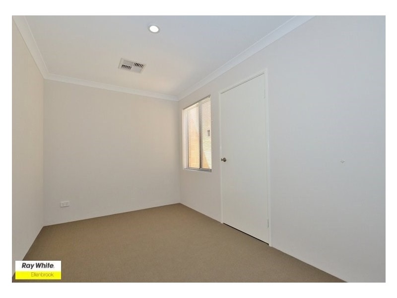 28 Feredy Lane, Ellenbrook WA 6069