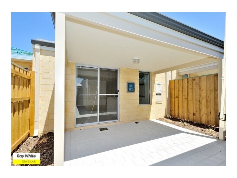 28 Feredy Lane, Ellenbrook WA 6069