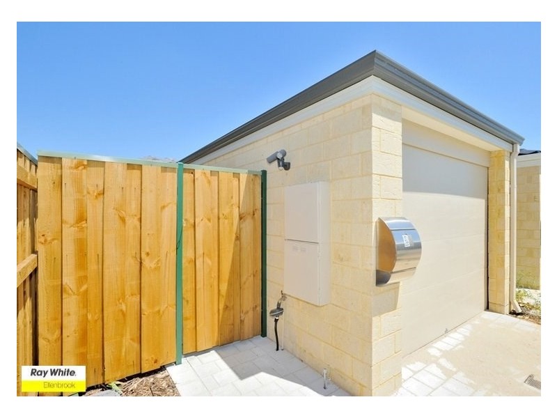 28 Feredy Lane, Ellenbrook WA 6069