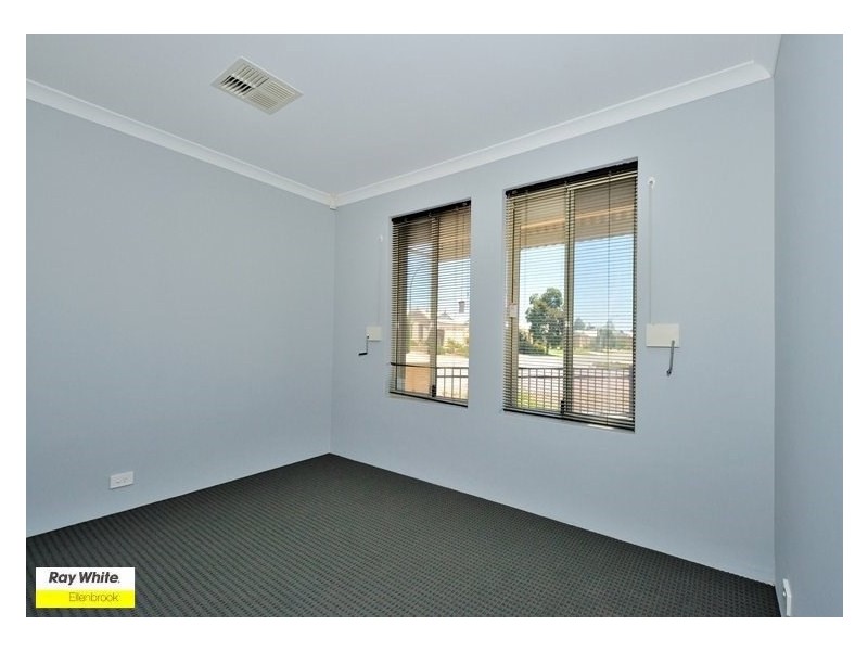 2 Longton Way, Ellenbrook WA 6069