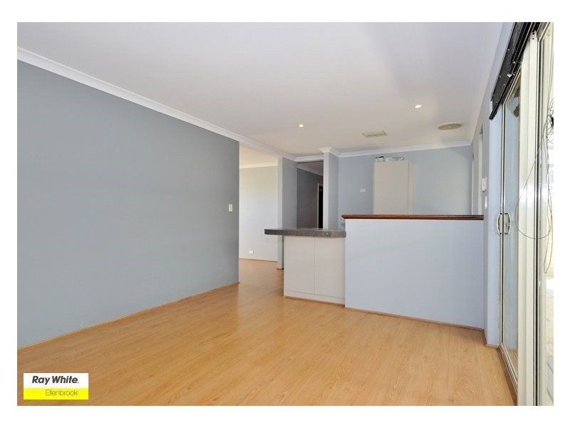 2 Longton Way, Ellenbrook WA 6069