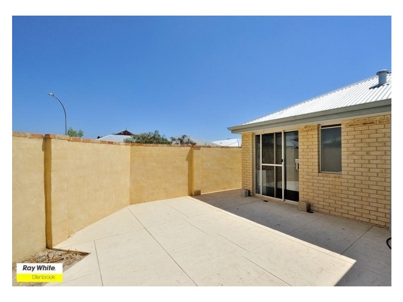 2 Longton Way, Ellenbrook WA 6069
