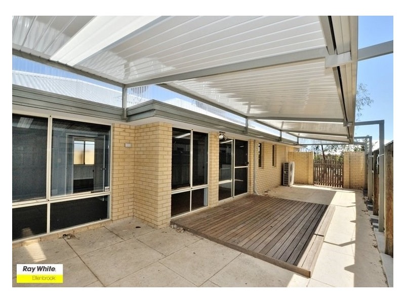 2 Longton Way, Ellenbrook WA 6069