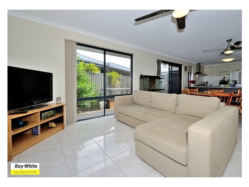 14 Argent Street, Aveley WA 6069