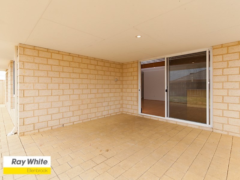 4 Ardmore Parade, Ellenbrook WA 6069