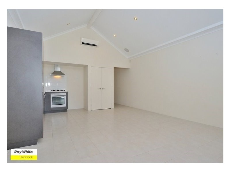 17 Liten Lane, Ellenbrook WA 6069