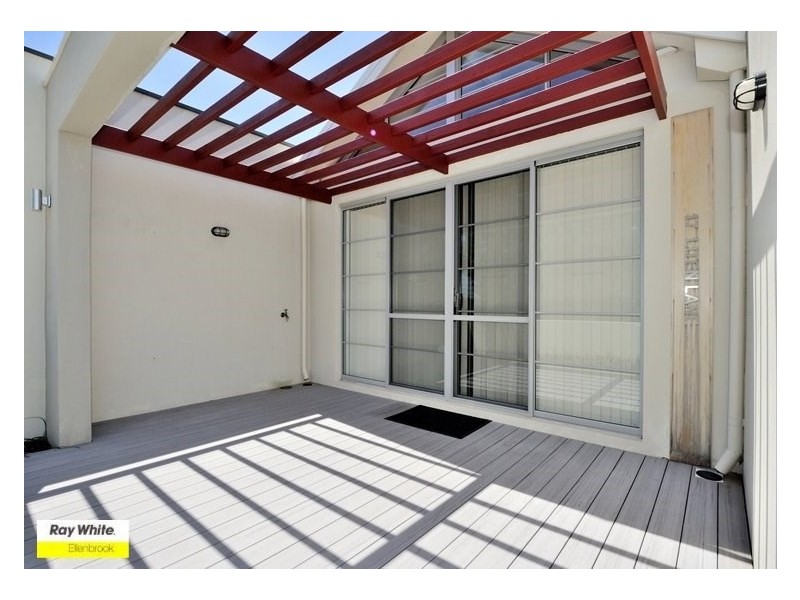 17 Liten Lane, Ellenbrook WA 6069
