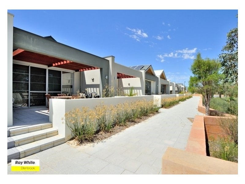 17 Liten Lane, Ellenbrook WA 6069