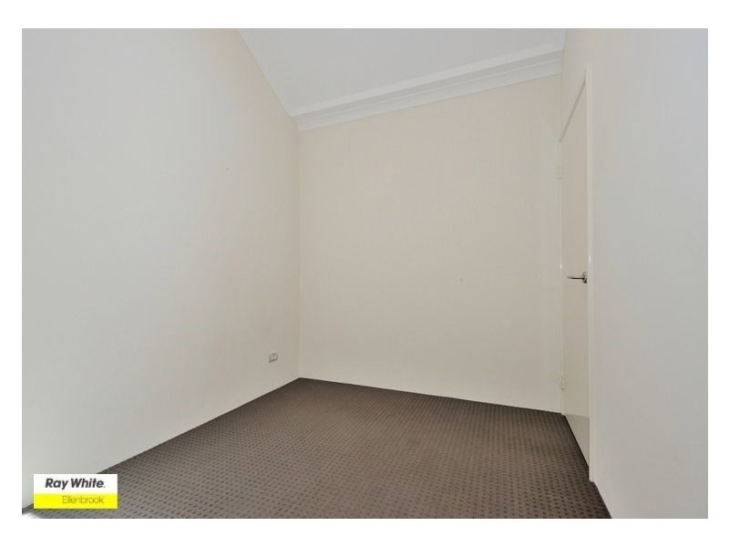 17 Liten Lane, Ellenbrook WA 6069