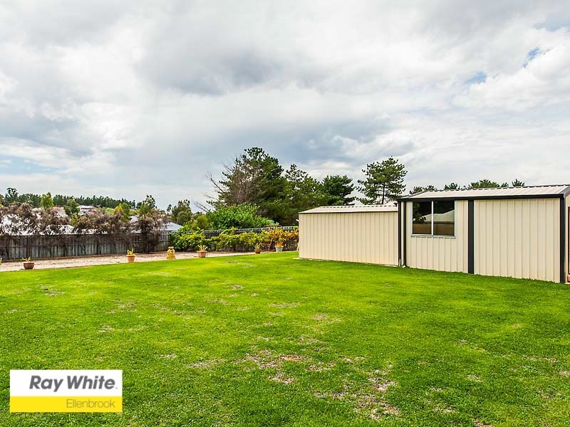 14 Erickson Pass, Ellenbrook WA 6069