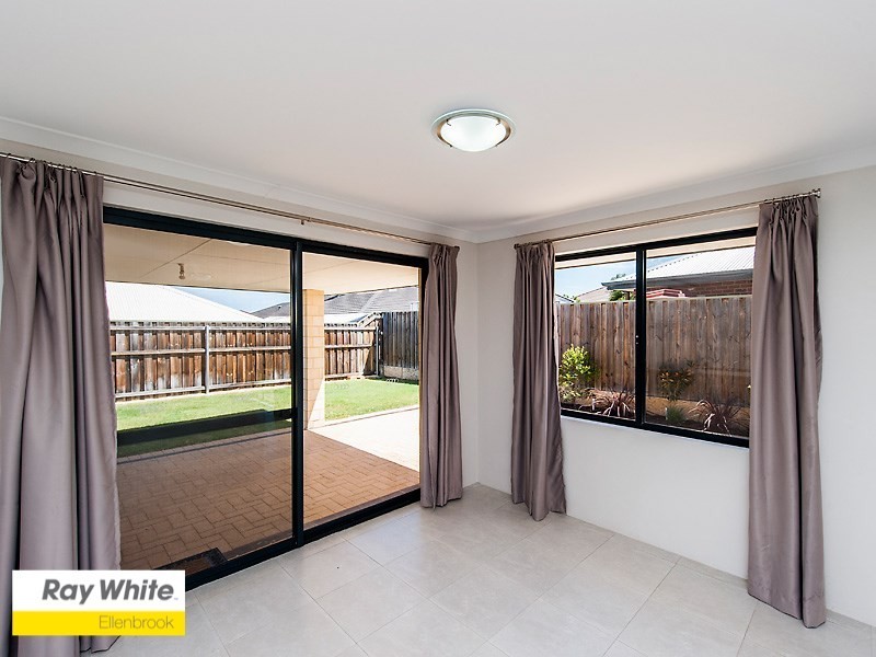 7 Karakin Terrace, Ellenbrook WA 6069