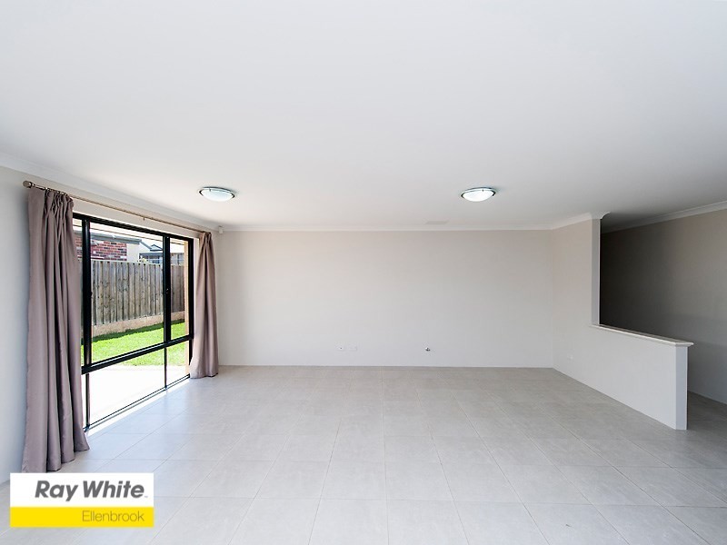 7 Karakin Terrace, Ellenbrook WA 6069