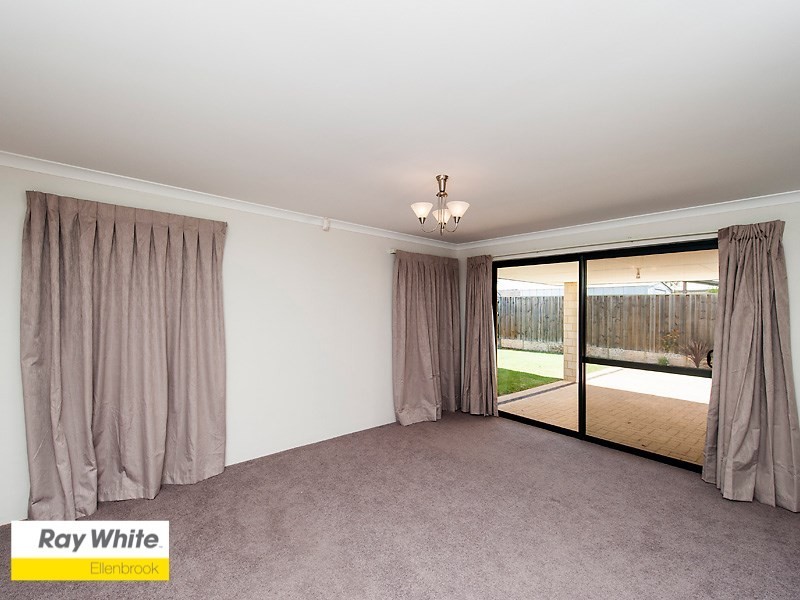7 Karakin Terrace, Ellenbrook WA 6069