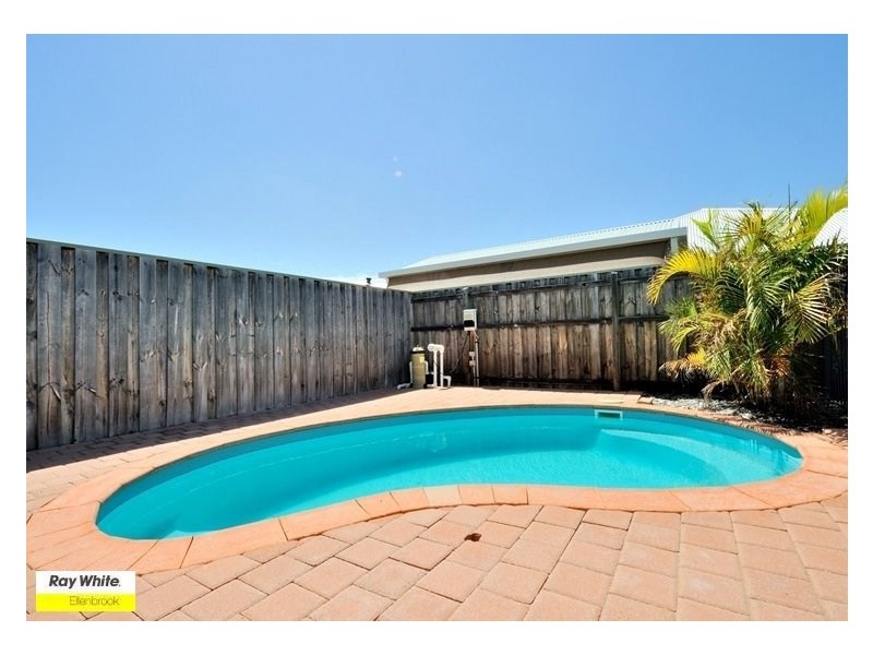 17 Abercrombie Terrace, Ellenbrook WA 6069