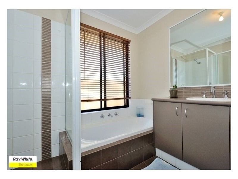 19 Mundego Turn, Ellenbrook WA 6069