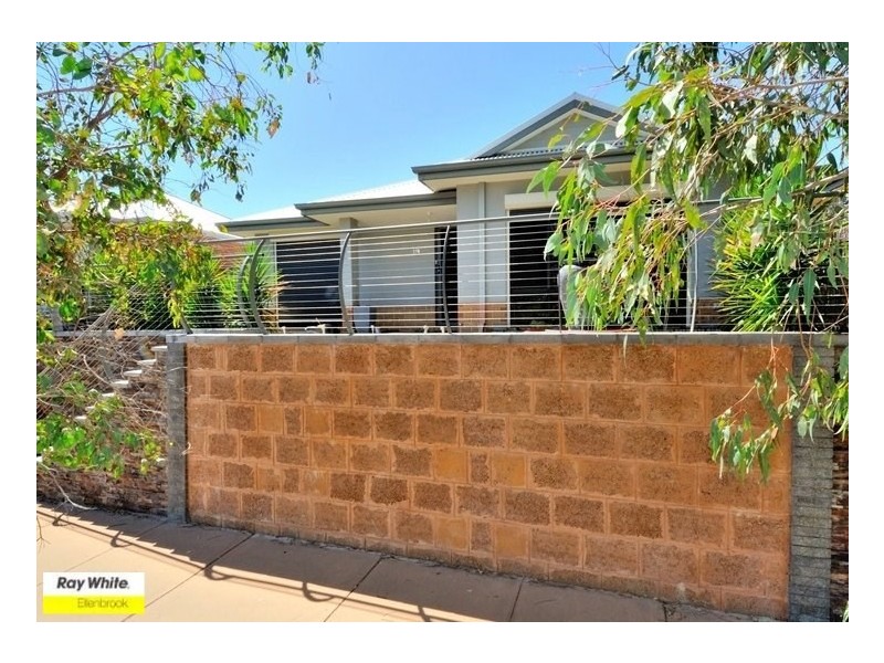 10 Elmridge Parkway, Ellenbrook WA 6069