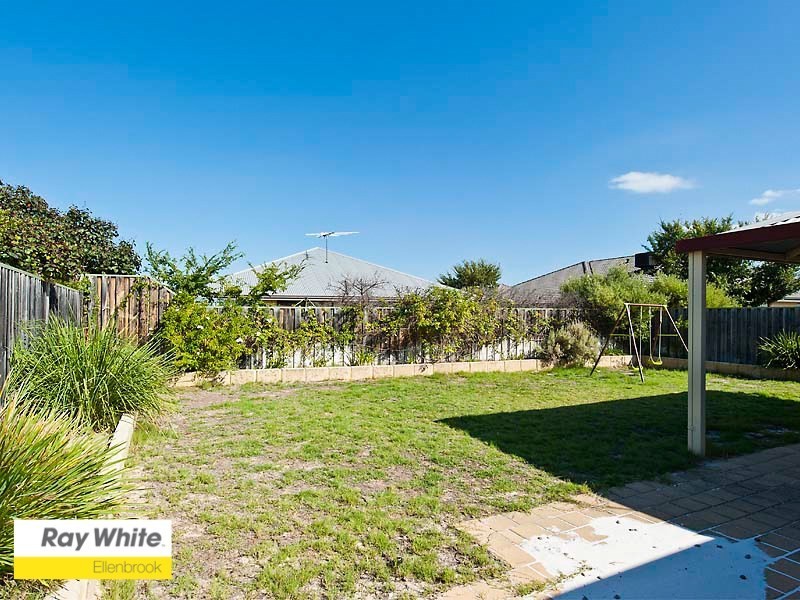 68 Halpin Circle, Ellenbrook WA 6069