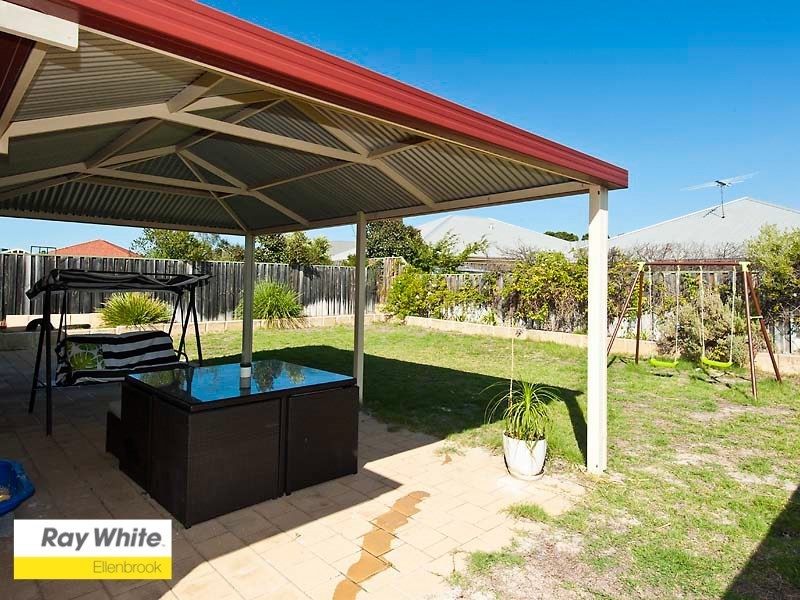 68 Halpin Circle, Ellenbrook WA 6069