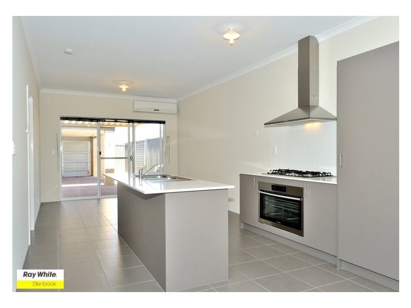 261 Millhouse Road, Aveley WA 6069