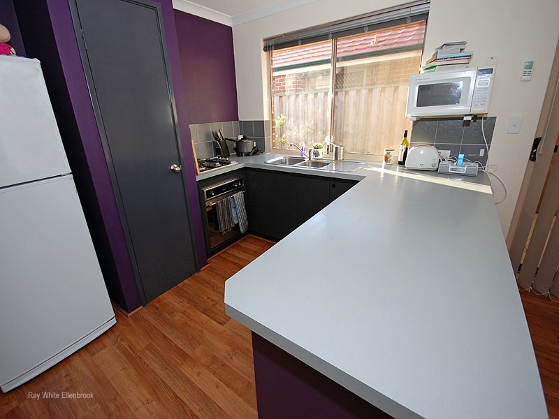 18 Halpin Circle, Ellenbrook WA 6069