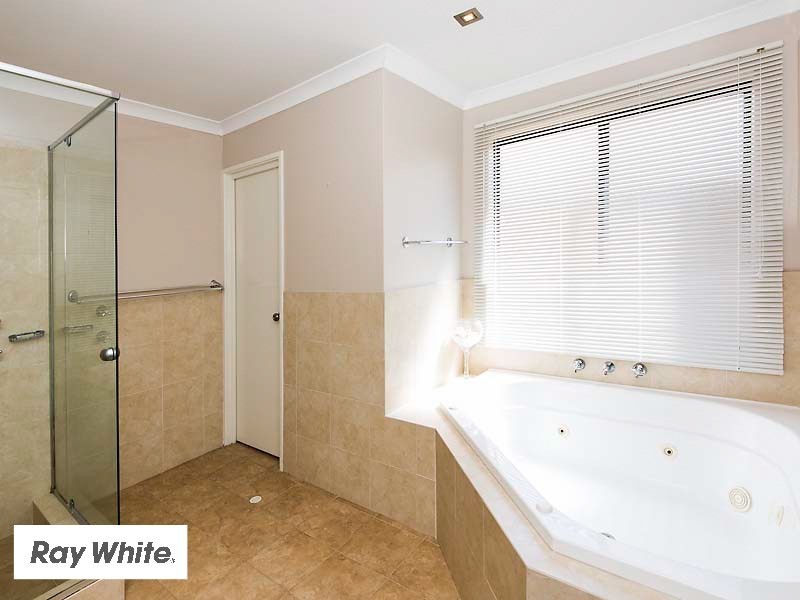 9 Nychum Pass, Ellenbrook WA 6069