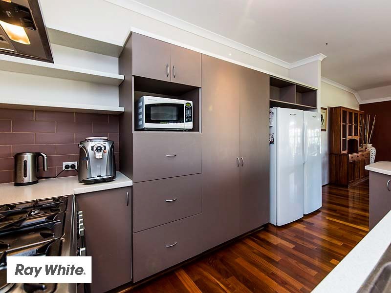 9 Nychum Pass, Ellenbrook WA 6069