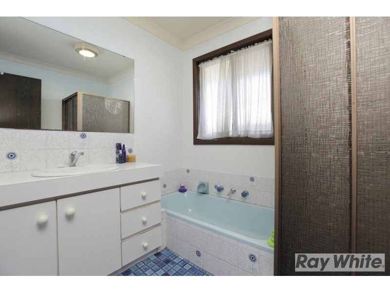 39 Calliandra Way, Forrestfield WA 6058