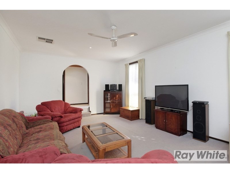 39 Calliandra Way, Forrestfield WA 6058