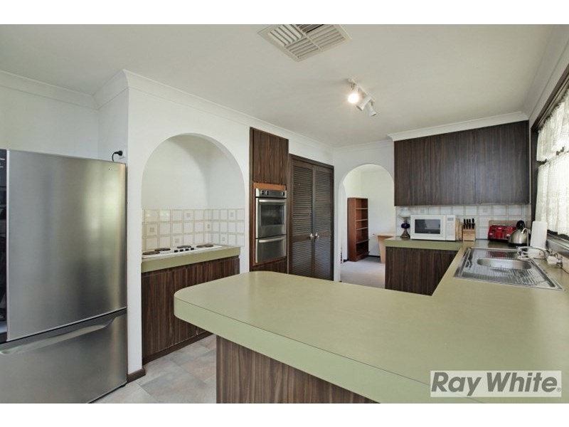 39 Calliandra Way, Forrestfield WA 6058