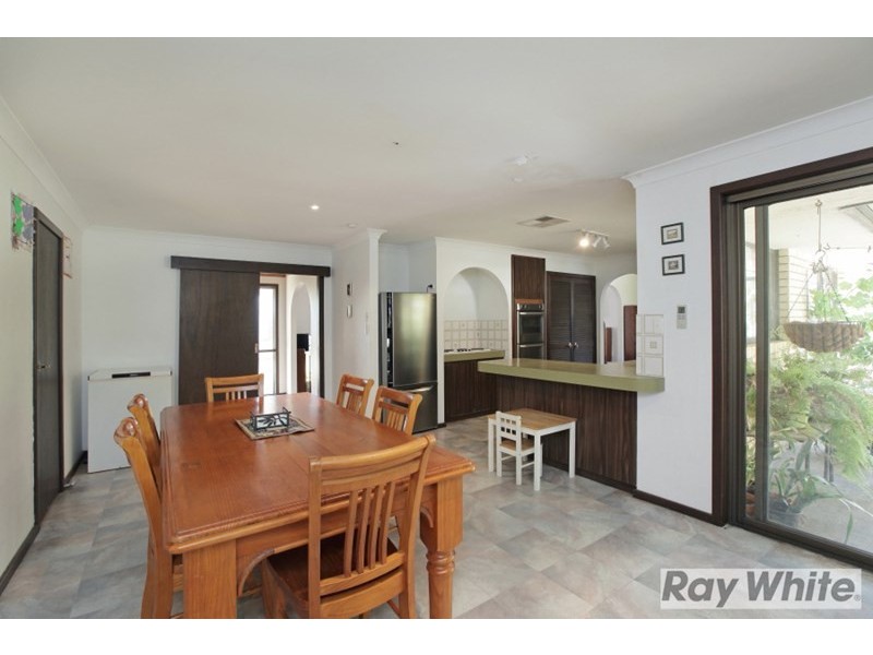 39 Calliandra Way, Forrestfield WA 6058