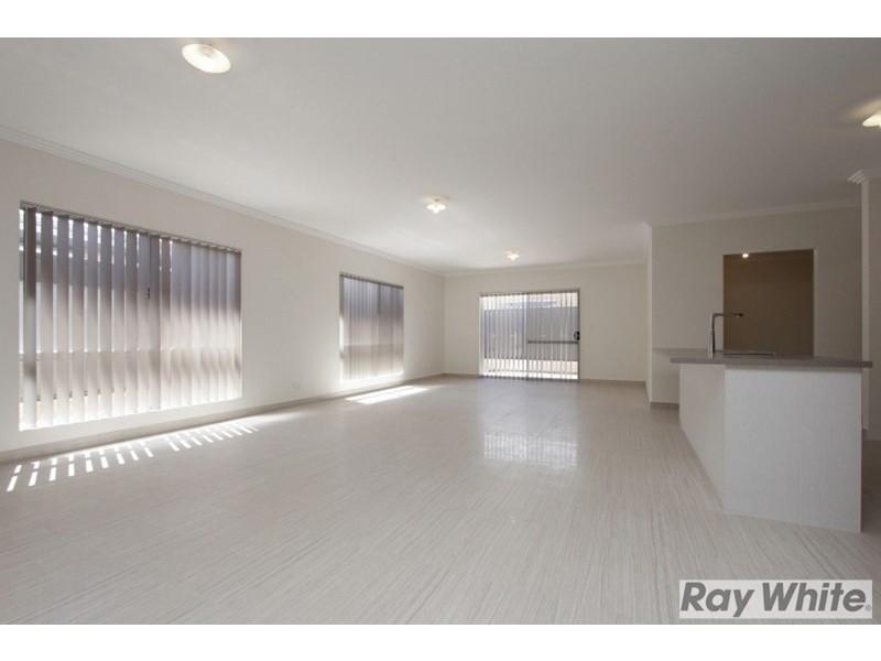 14 Carenza Link, Aveley WA 6069