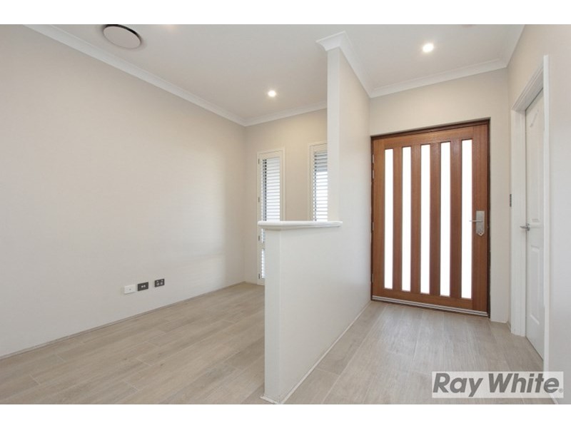 29 Dupain Way, Aveley WA 6069