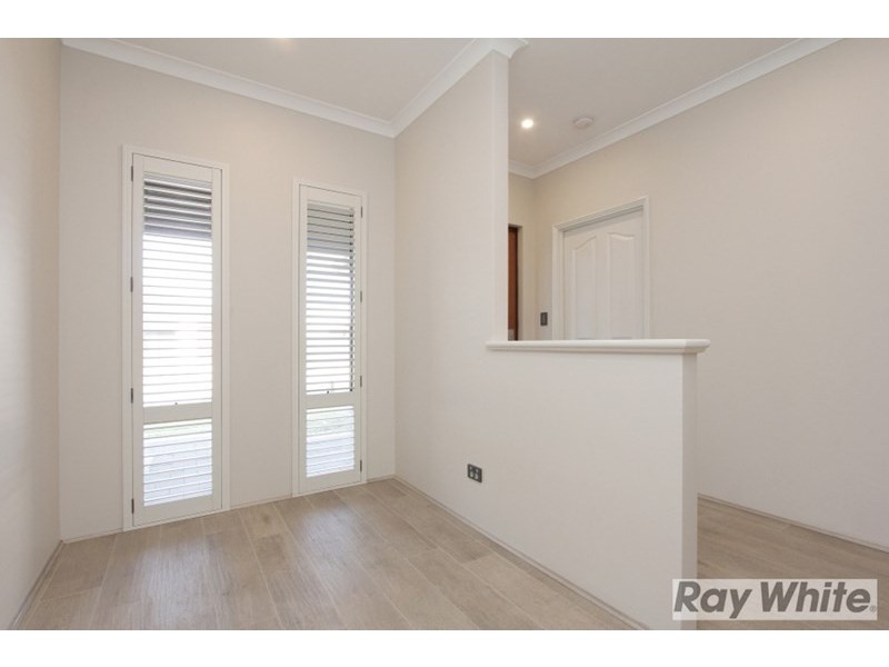 29 Dupain Way, Aveley WA 6069