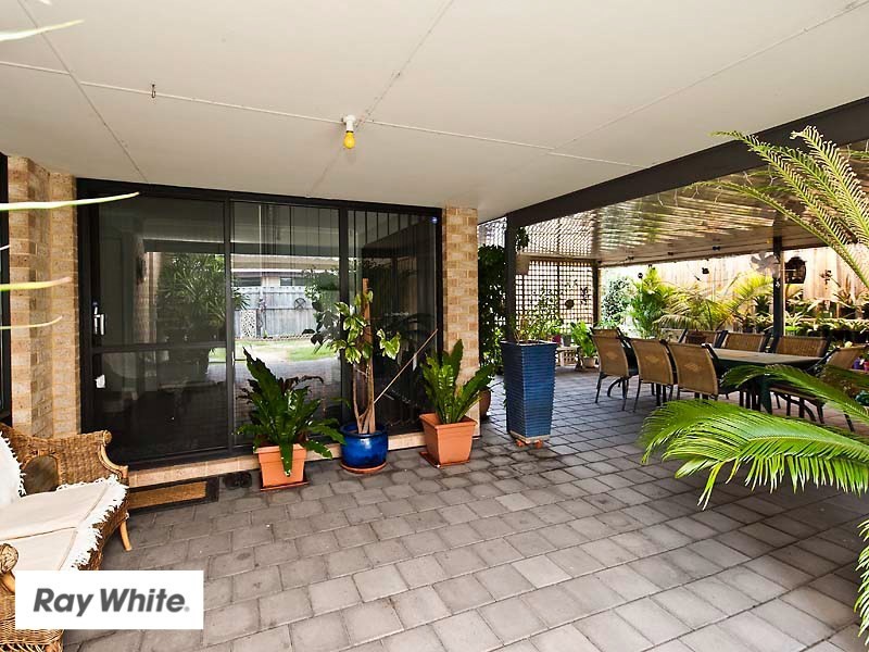 2 Lomas Circle, Ellenbrook WA 6069