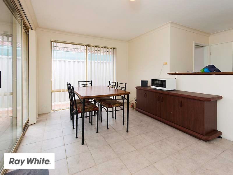 31 Beenan Elbow, South Guildford WA 6055