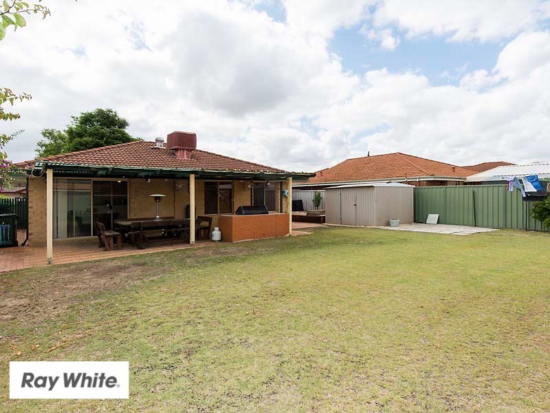 31 Beenan Elbow, South Guildford WA 6055