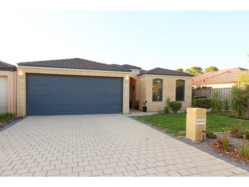 5 Messina Grove, Ellenbrook WA 6069