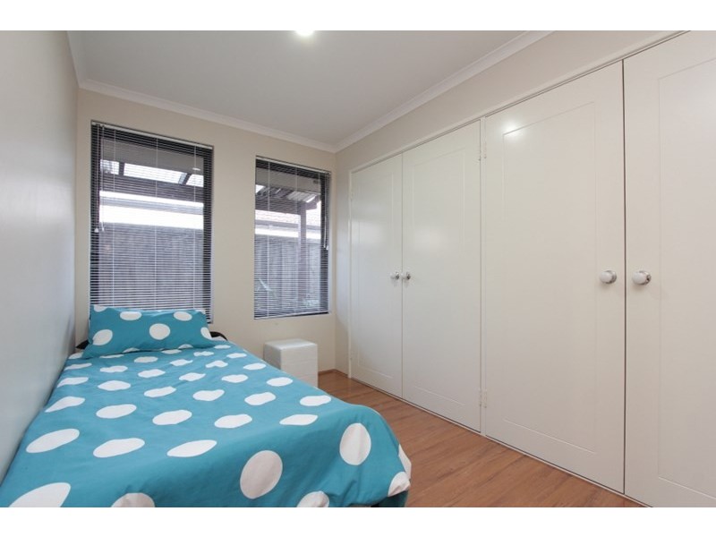 5 Messina Grove, Ellenbrook WA 6069