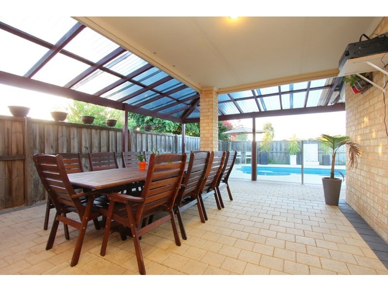 5 Messina Grove, Ellenbrook WA 6069